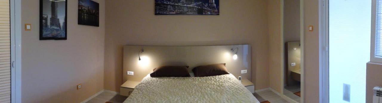 Lvc,Lac & Nyc Apartshotel Faleza Galaţi Exteriér fotografie